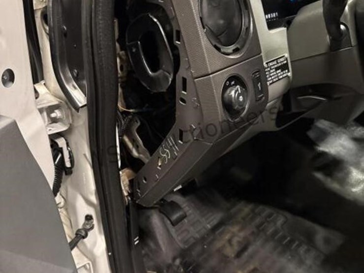 2013-ford-f450-image-30