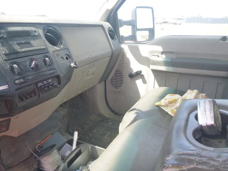 2009-ford-f350-image-11