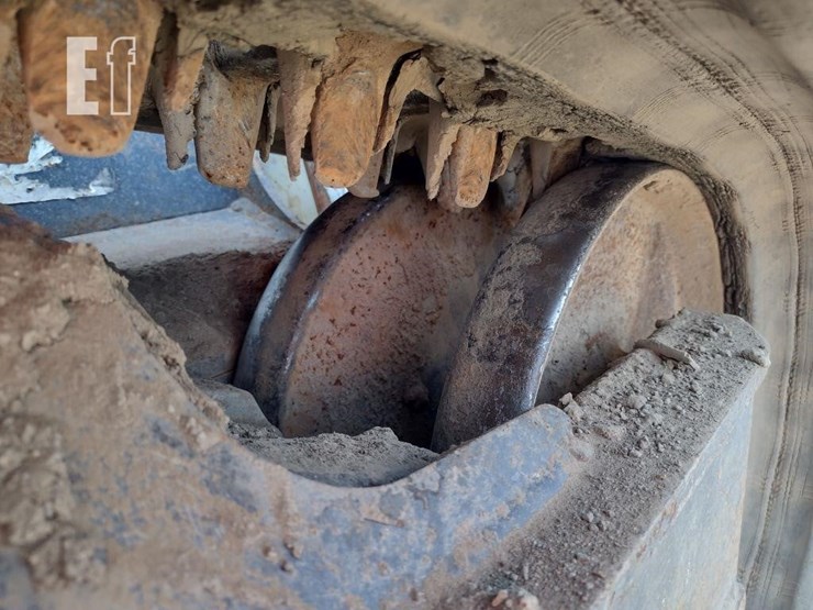 2022-bobcat-t770-image-29