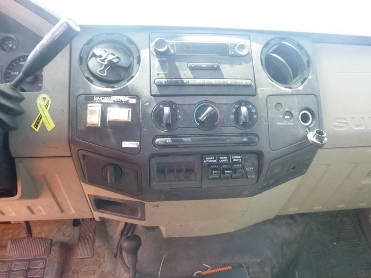 2009-ford-f350-image-12