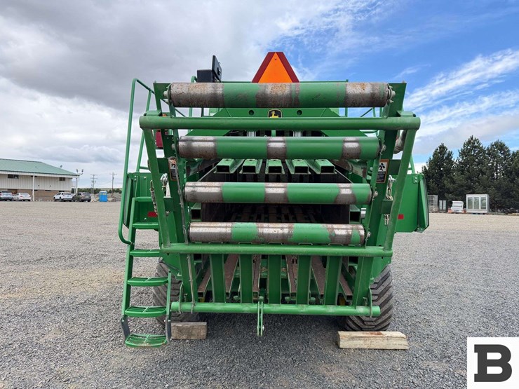 2015-john-deere-l340-image-5