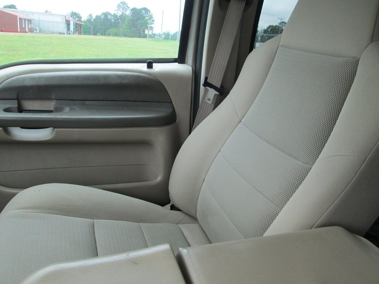 2004-ford-f250-image-31