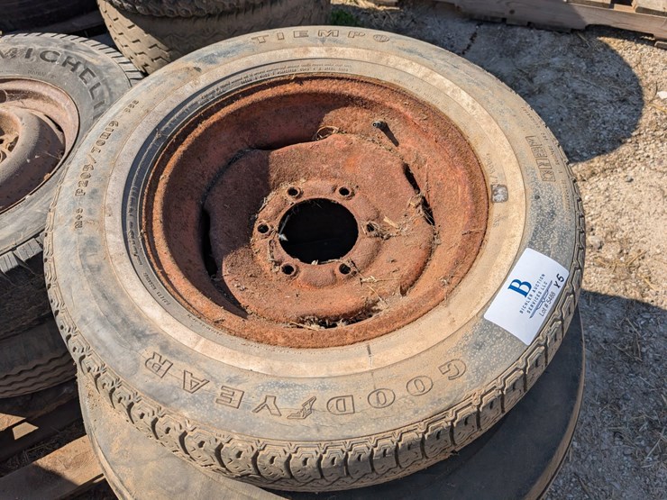 #5488-•-goodyear-and-michelin-image-3