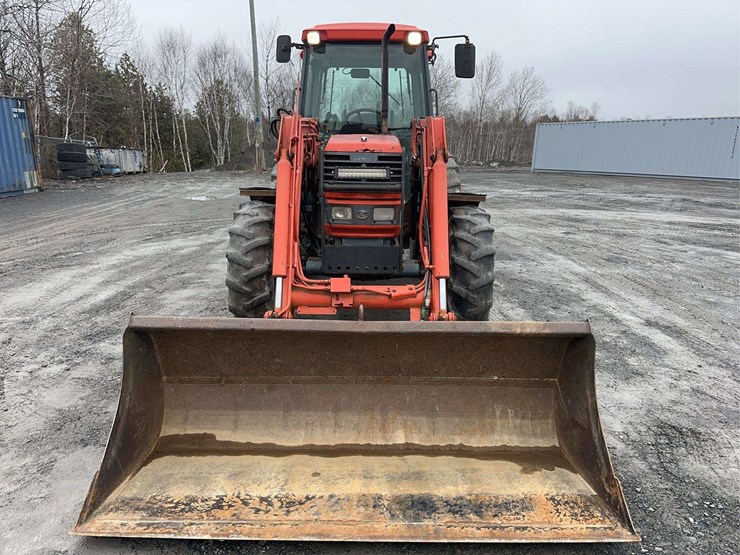 2001-kubota-m9000-image-2