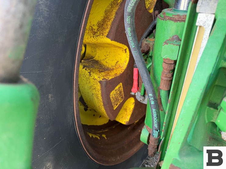 2021-john-deere-7r-210-image-35