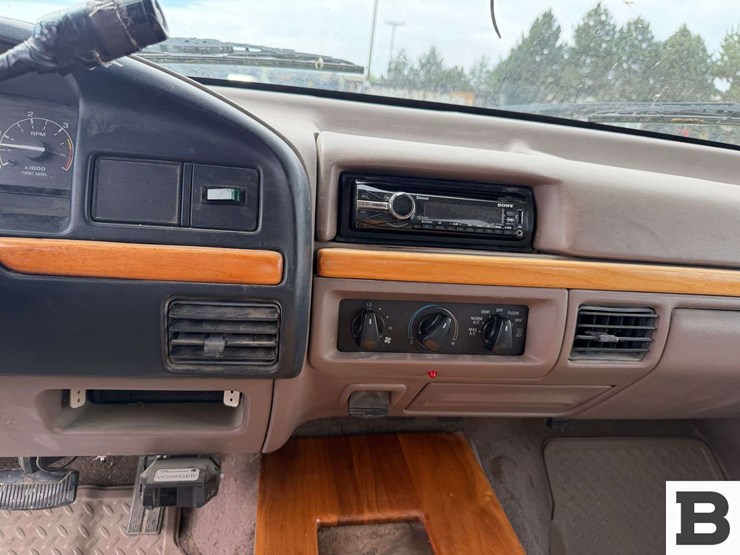 1997-ford-f350-image-32