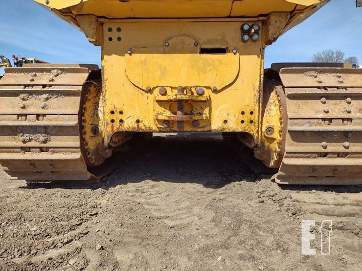 2004-deere-700h-image-37