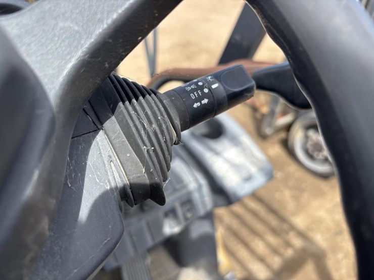 2020-caterpillar-2c6000-image-21