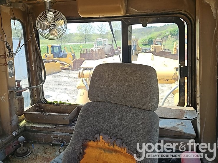 1980-caterpillar-d10-image-29