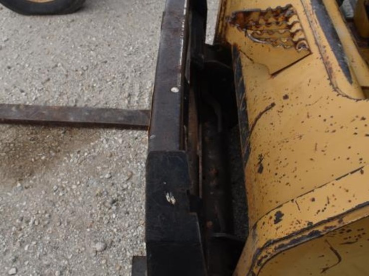 2009-caterpillar-297c-image-7