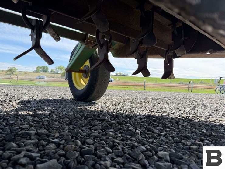 john-deere-27-image-27