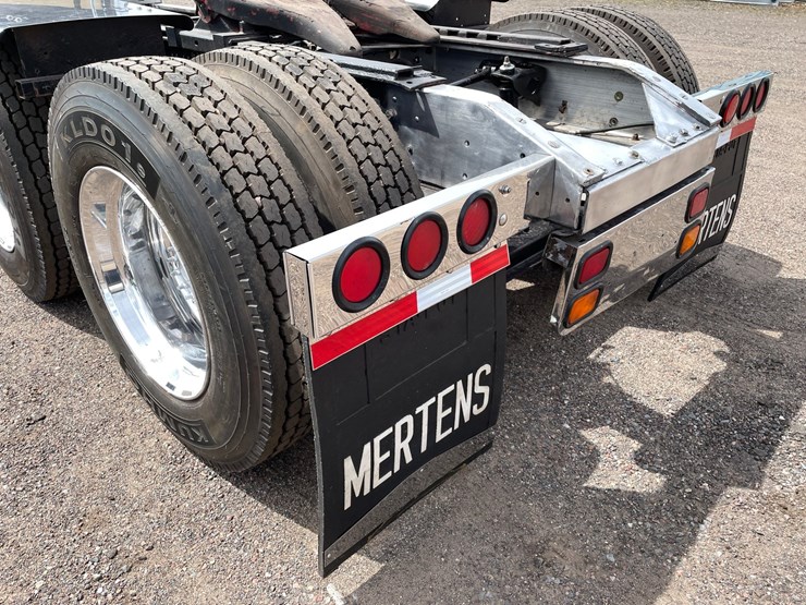 1970-peterbilt-358-image-47