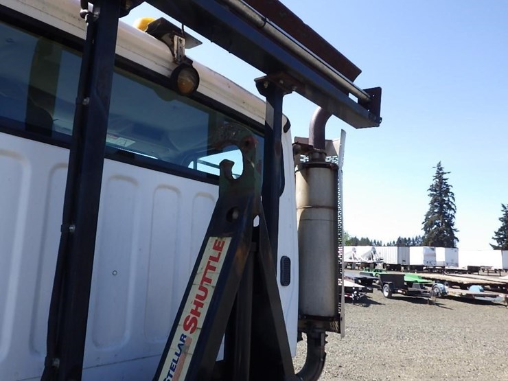 2005-utility-combo-image-13