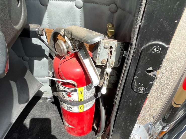 1970-peterbilt-358-image-126