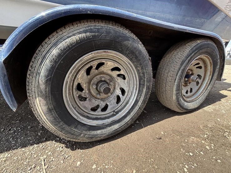 2001-unknown-trailer-image-45