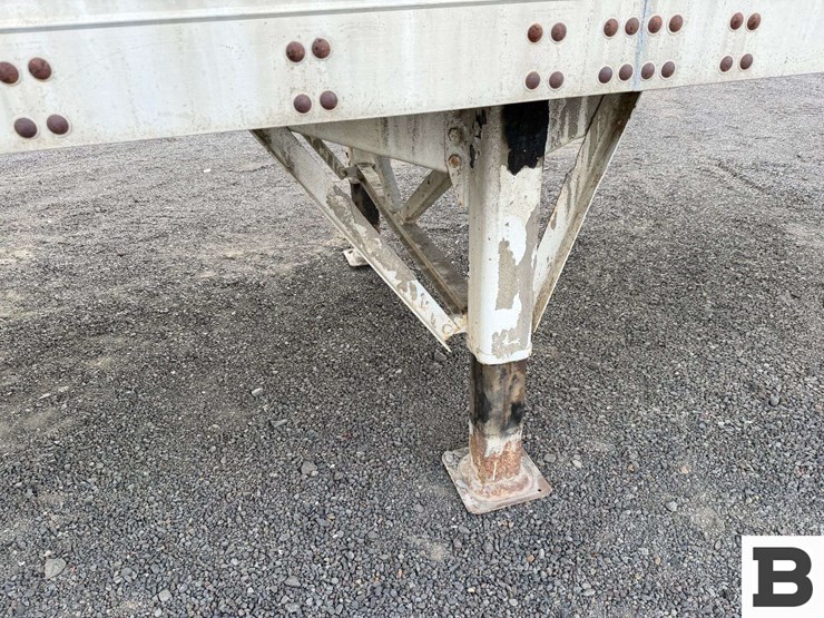 1984-fruehauf-open-top-image-25