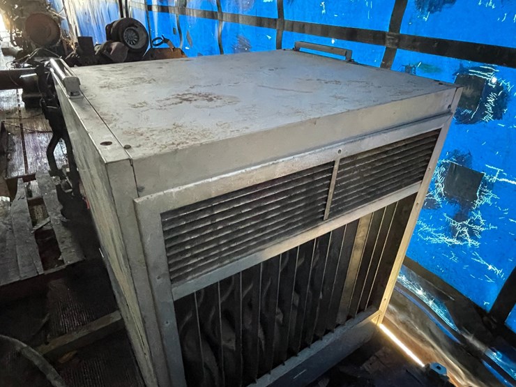 #10409-•-lennox-propane-furnace-image-4