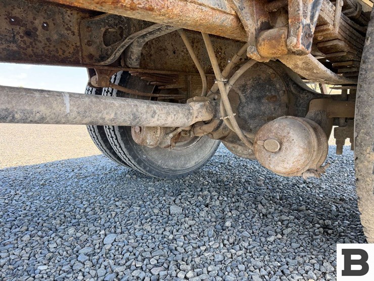 1997-international-4900-image-19