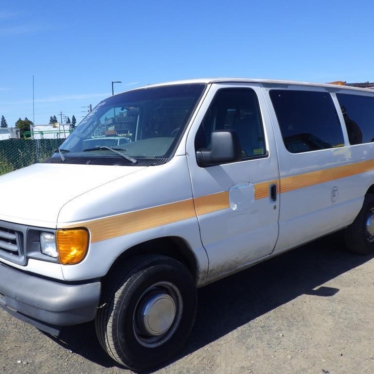 2006 FORD ECONOLINE 350