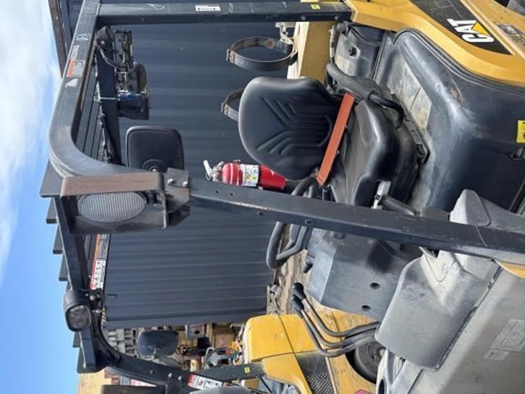 2020-caterpillar-2c6000-image-15