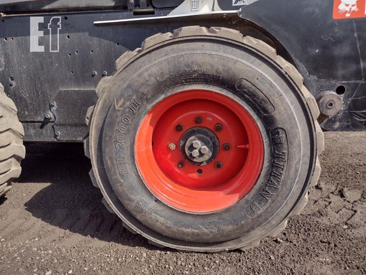 2004-bobcat-s300-image-14