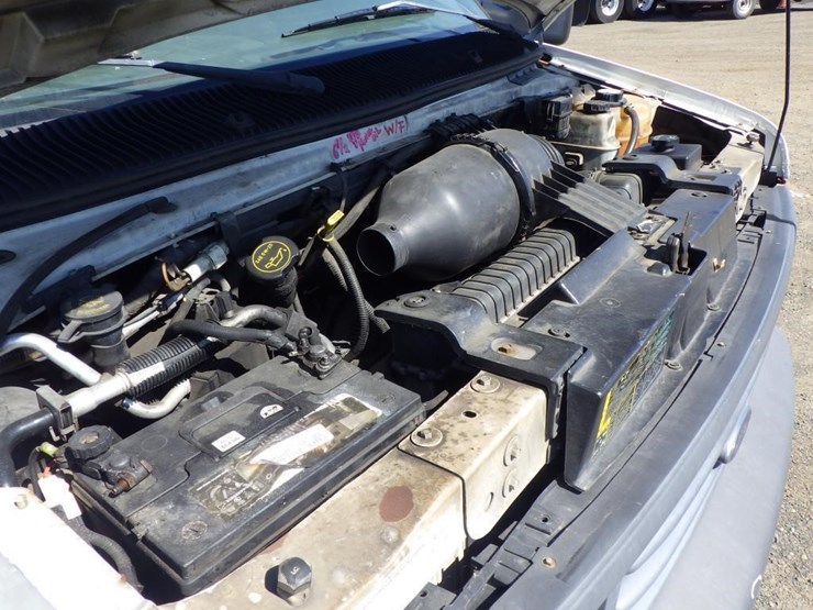 2006-ford-econoline-350-image-10