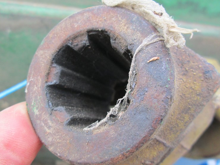 john-deere-348-image-29