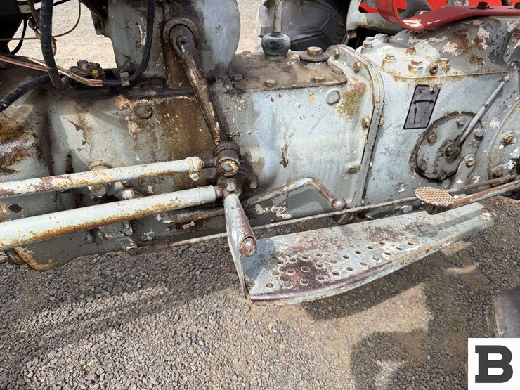 1952-ferguson-to30-image-16