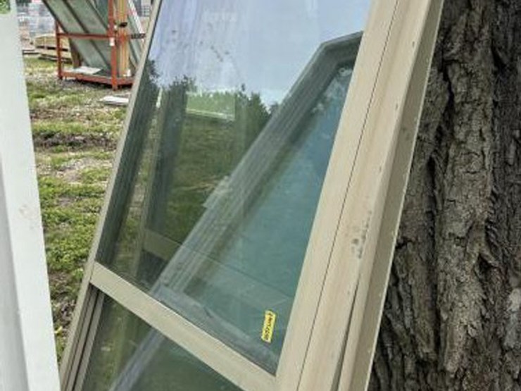 #20-•-full-arch-windows-image-5