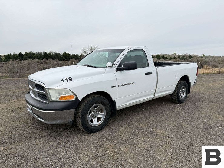 2011-dodge-ram-1500-image-1