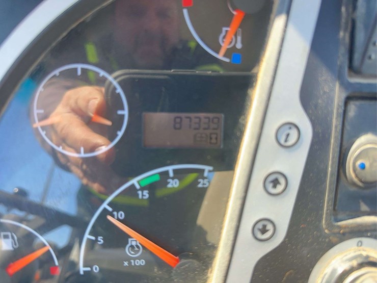 2012-jcb-3cx-image-30