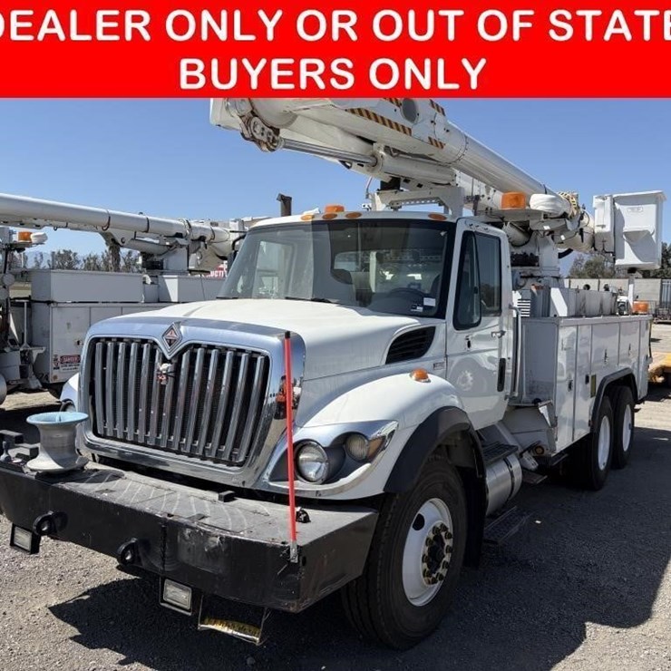 2012 INTERNATIONAL WORKSTAR 7400