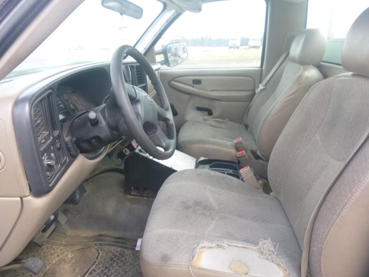 2007-chevrolet-2500-image-9