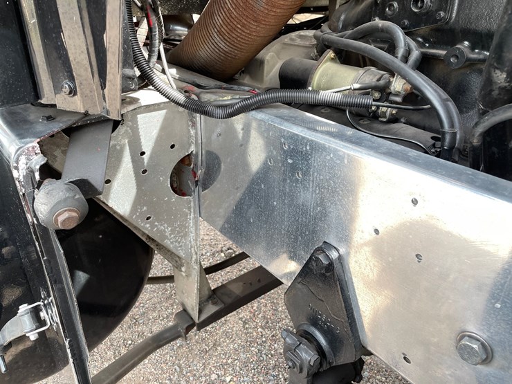 1970-peterbilt-358-image-97