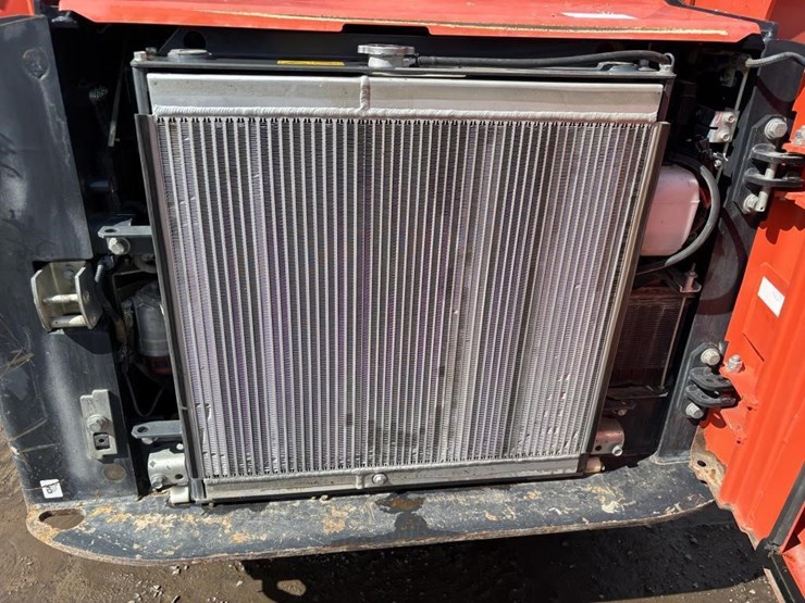 2021-kubota-svl75-2-image-28