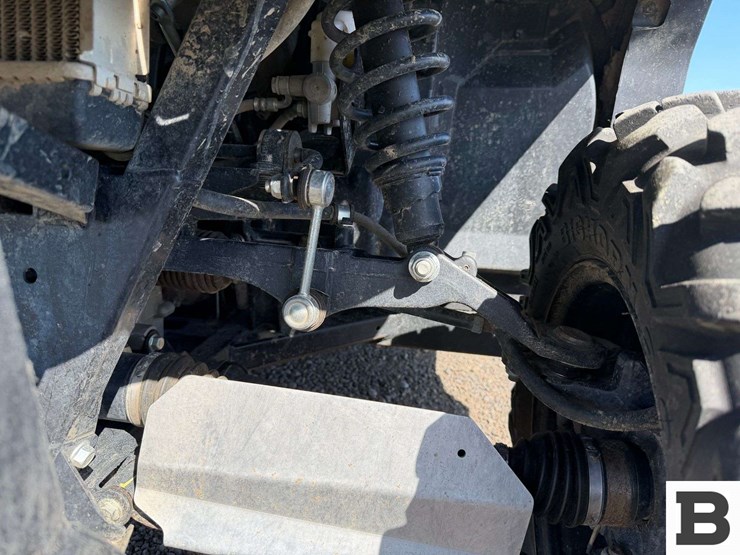 john-deere-xuv-590m-image-12