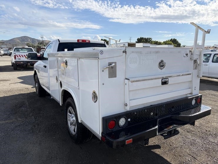 2018-ram-2500-hd-image-4