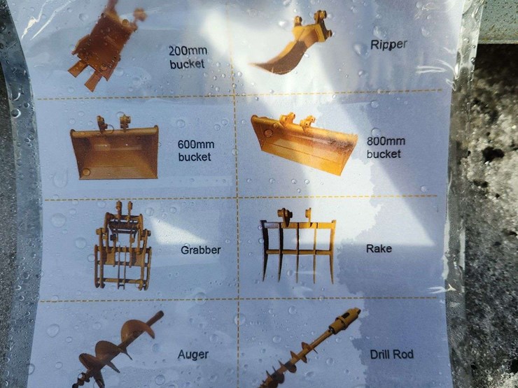 future-cat-301-mini-excavator-attachment-kit-image-2