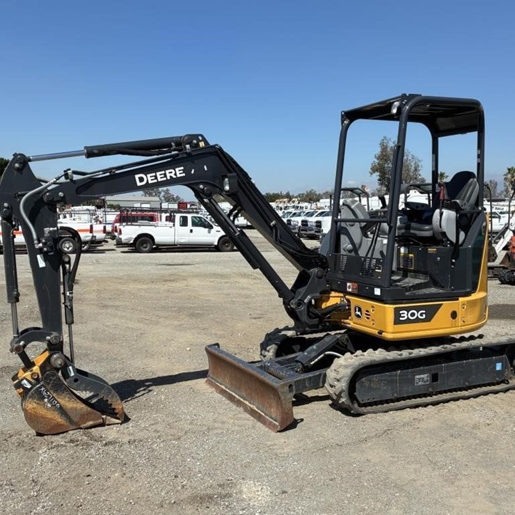 2022 DEERE 30G