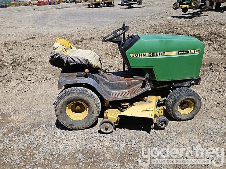 john-deere-185-image-5