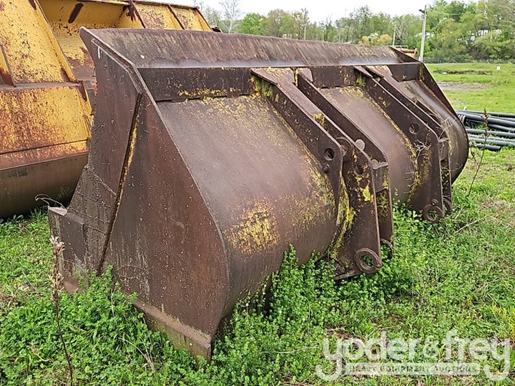 142"-bucket-to-suit-wheeled-loader-image-2
