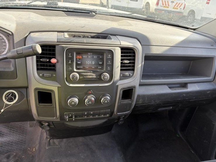 2018-ram-2500-hd-image-14