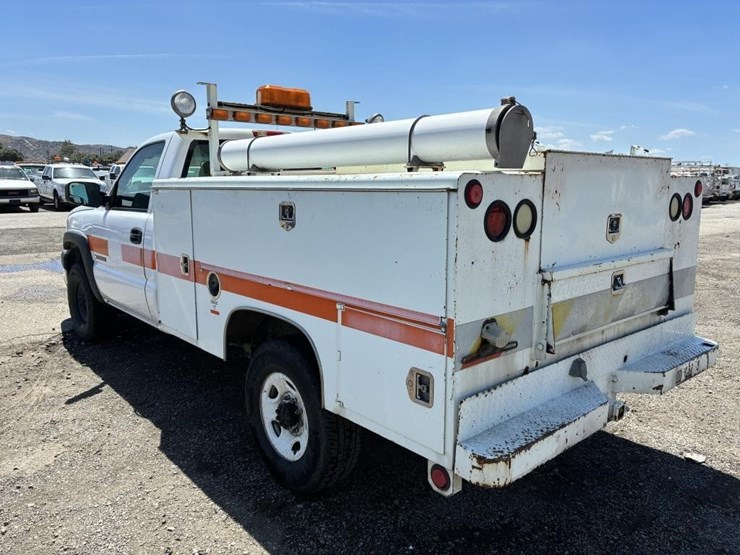 2007-chevrolet-silverado-2500hd-image-4