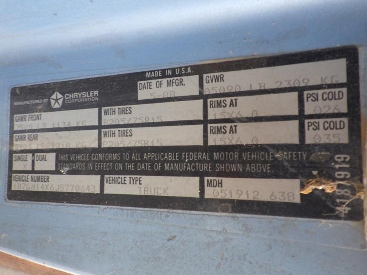 1988-dodge-dakota-image-14