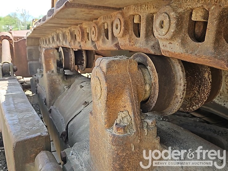 caterpillar-d8h-image-25