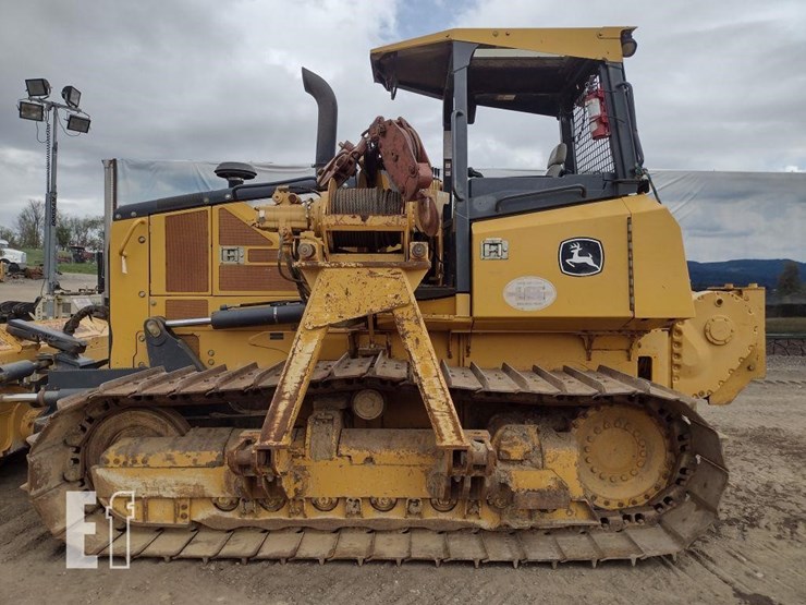 2013-deere-700k-lgp-image-15