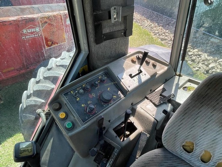 massey-ferguson-3660-image-10