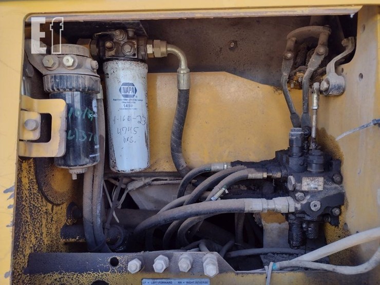 2006-deere-550j-lt-image-29