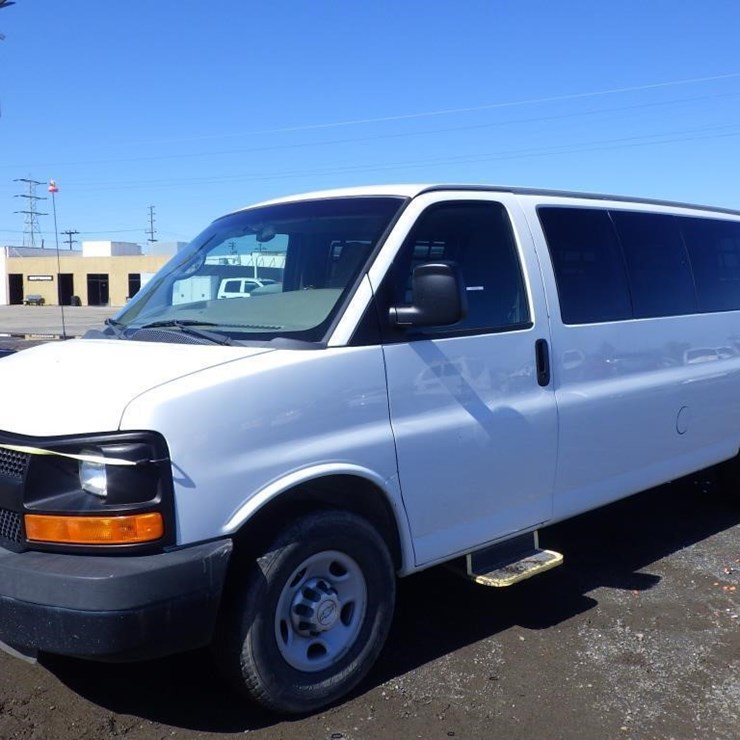 2015 CHEVROLET EXPRESS 3500