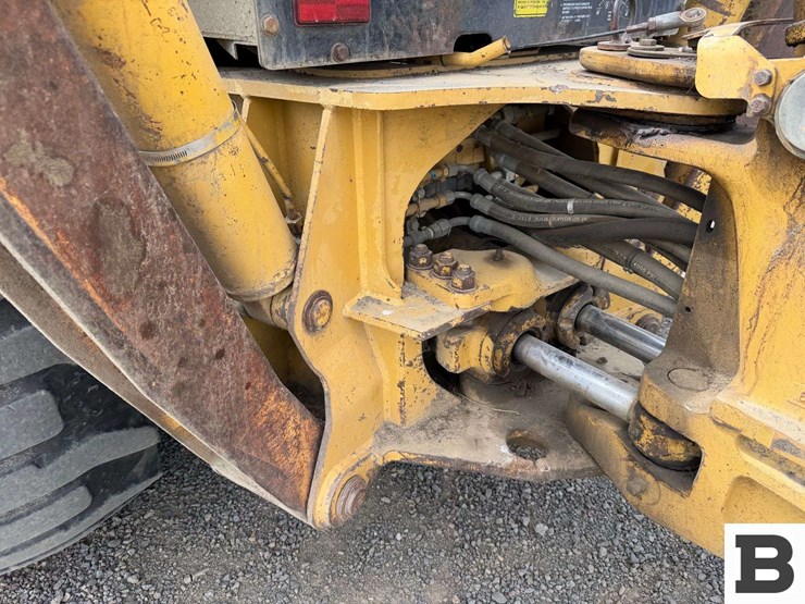 1993-caterpillar-416b-image-32